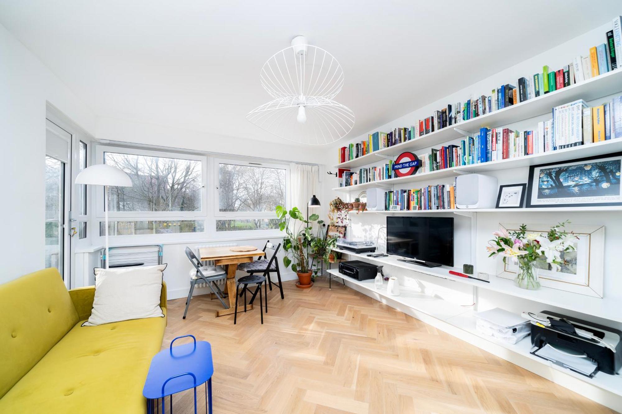 Cozy Double Bedroom At Earlsferry Way Shared Flat Alloggio in famiglia